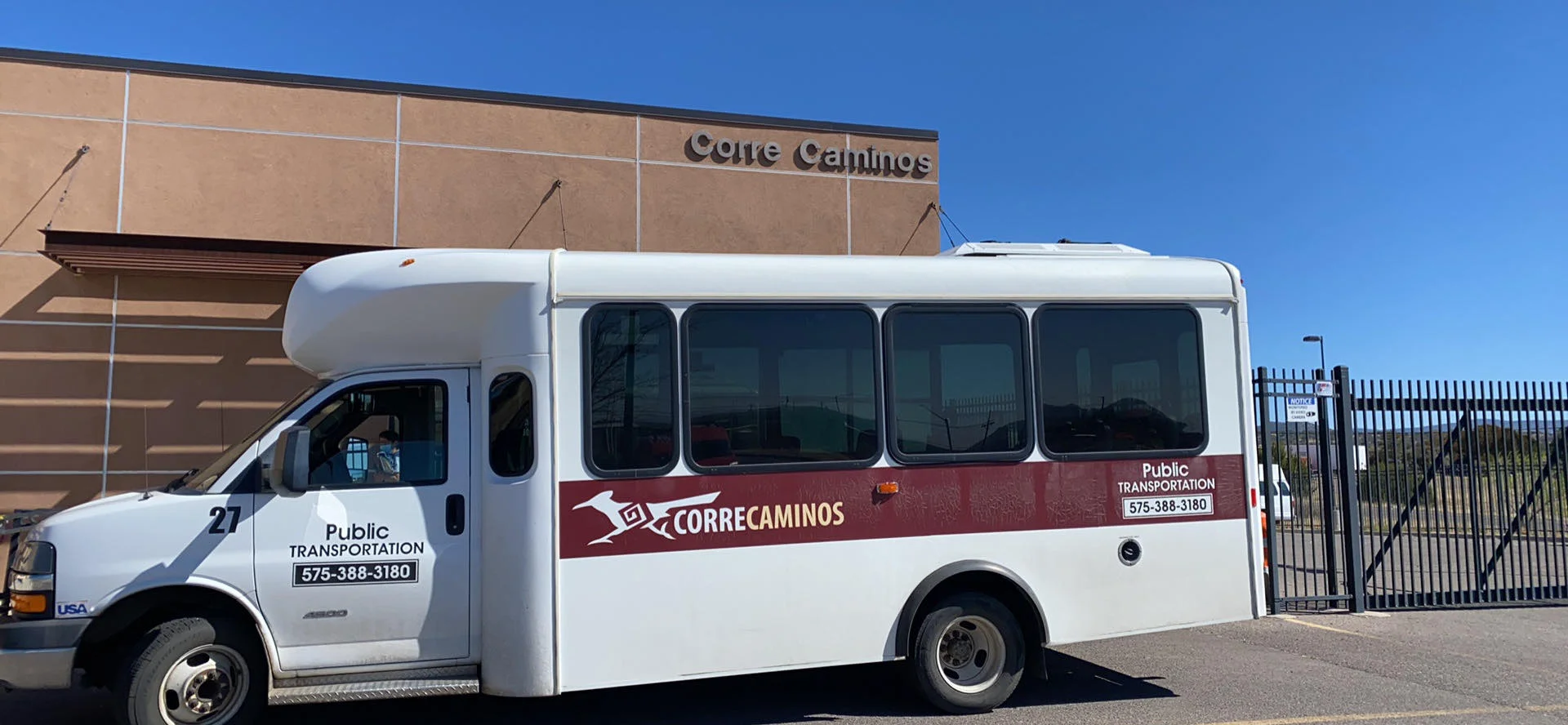 Corre Caminos bus transportation in New Mexico